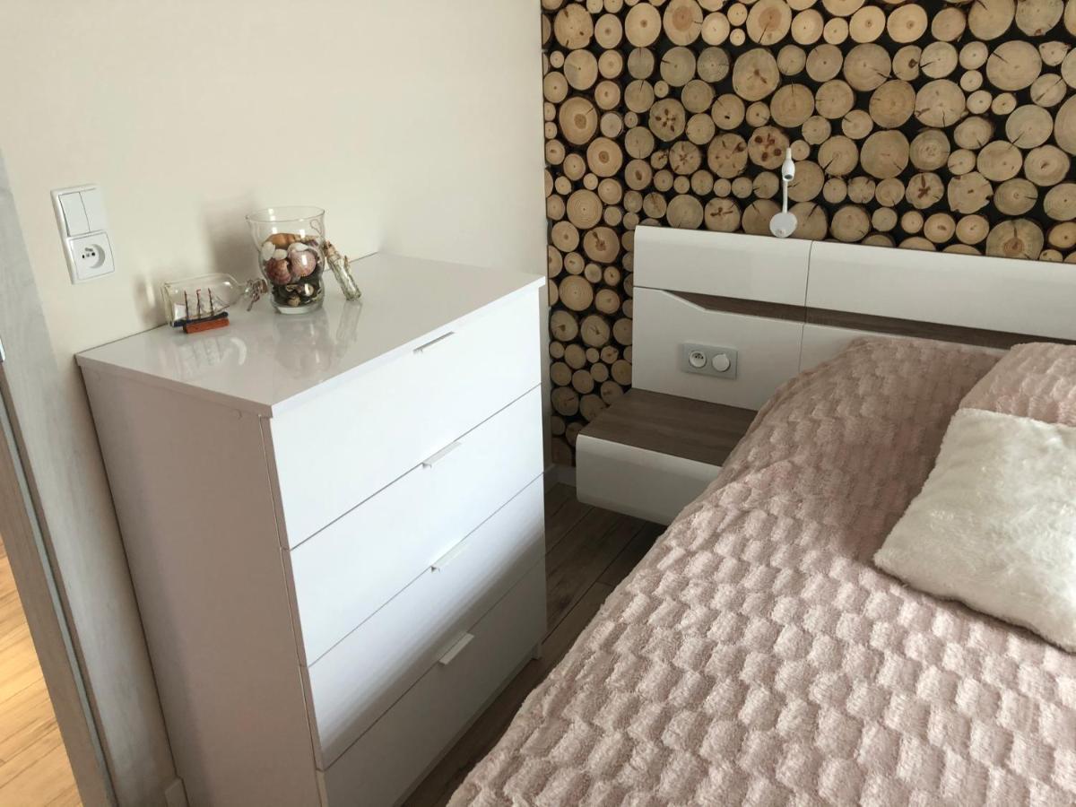 Apartament Zatoka Deluxe Z Ogrodem Apartman Debogorze Kültér fotó
