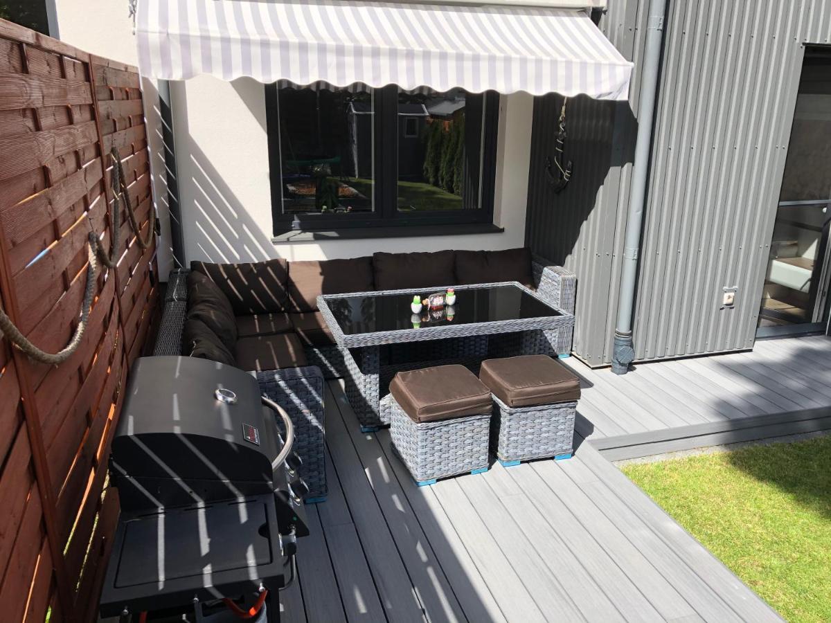 Apartament Zatoka Deluxe Z Ogrodem Apartman Debogorze Kültér fotó