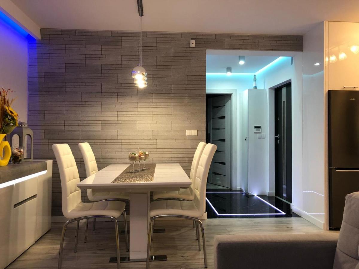 Apartament Zatoka Deluxe Z Ogrodem Apartman Debogorze Kültér fotó