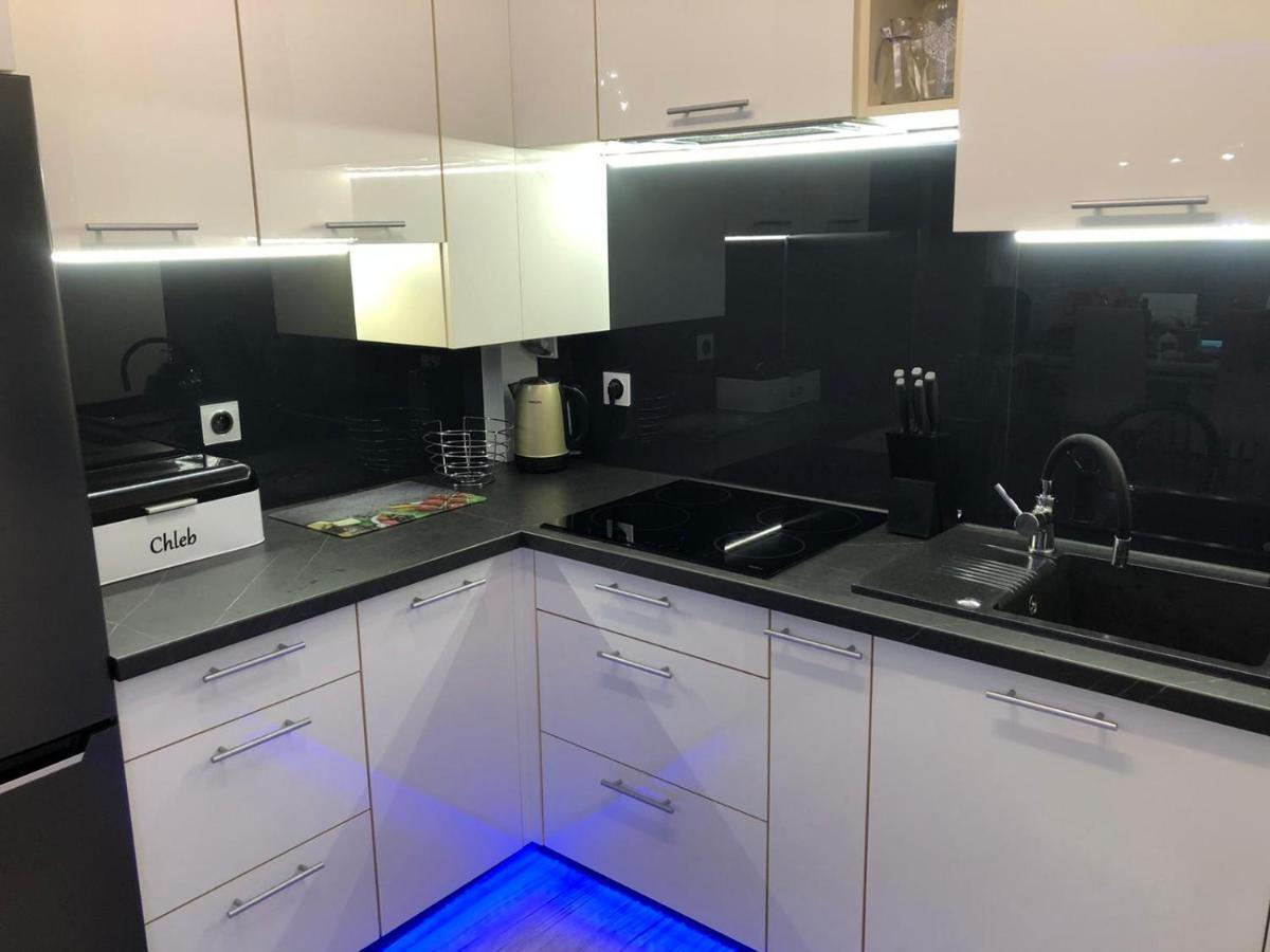 Apartament Zatoka Deluxe Z Ogrodem Apartman Debogorze Kültér fotó