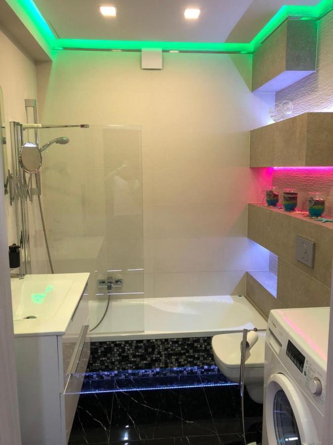 Apartament Zatoka Deluxe Z Ogrodem Apartman Debogorze Kültér fotó